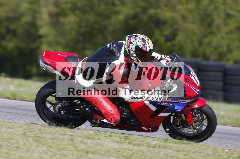 /Archiv-2025/11 29.04.2025 PROMAX ADR/Gruppe gruen/76